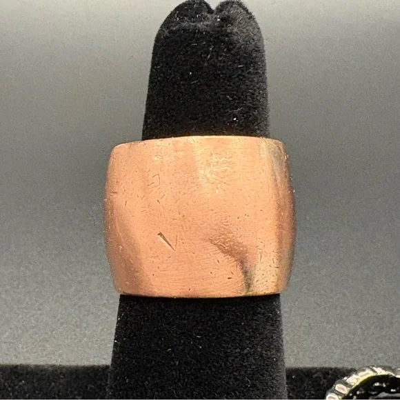 Elegant Mixed Rings - Picture 11 of 12